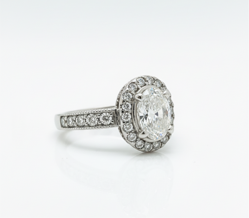 Oval Diamond Ring 1.55CTW in 14k Gold