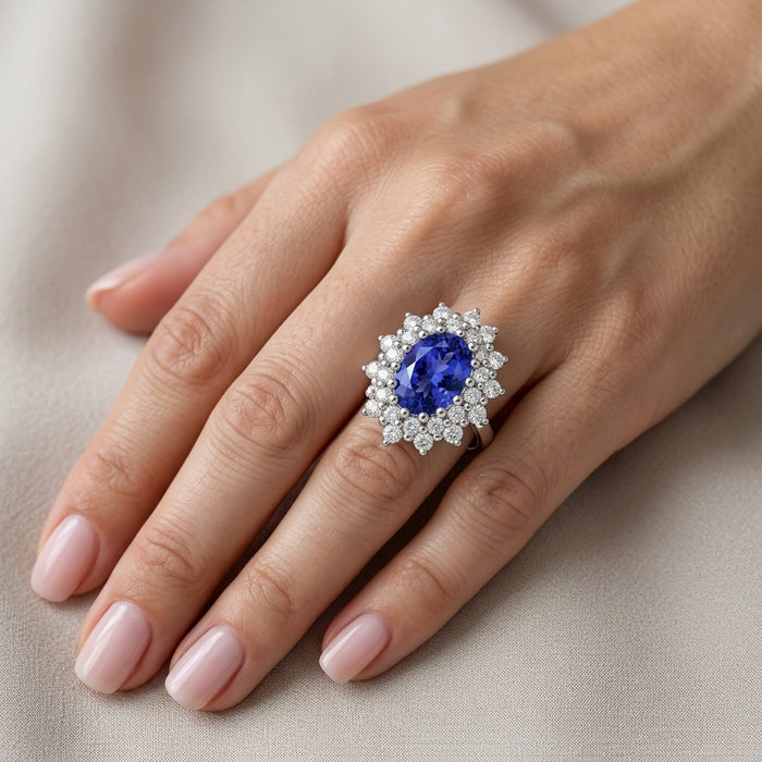 Tanzanite 1.35ct tw Ring with 0.11ct tw Diamonds in 14kt Gold