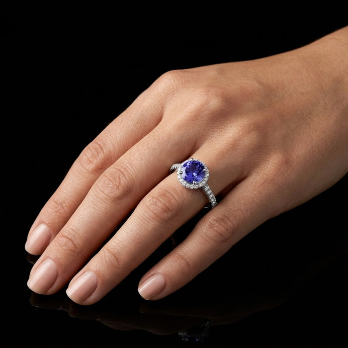 Tanzanite 1.00 ct tw Ring with 0.45 ct tw diamonds & 14kt Gold