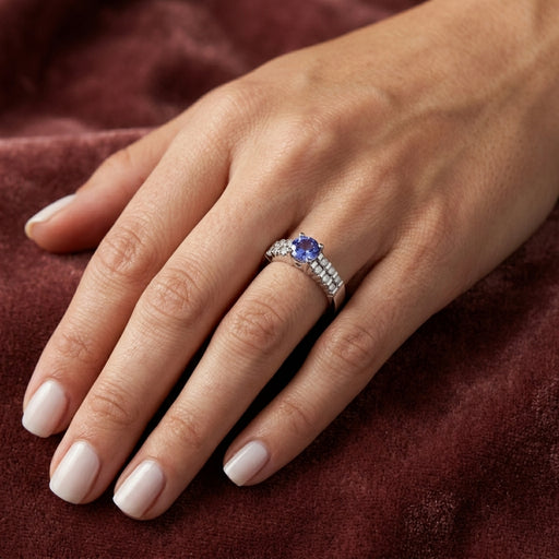 Tanzanite 0.50 ct tw Ring with 0.20ct tw Diamonds in 14kt Gold