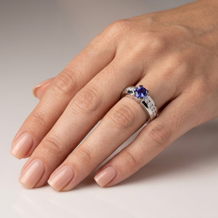 Tanzanite 0.84 ct tw Ring with 0.40 Diamonds & 14kt Gold