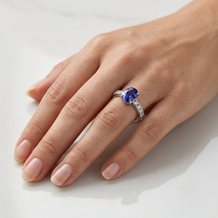Tanzanite 1.35 ct tw Ring with 0.60 Diamonds & 14kt Gold