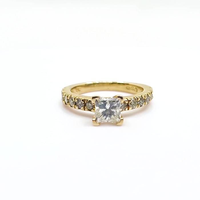 Diamond Engagement Ring Women's Princess cut 1.50 cttw 14kt Gold