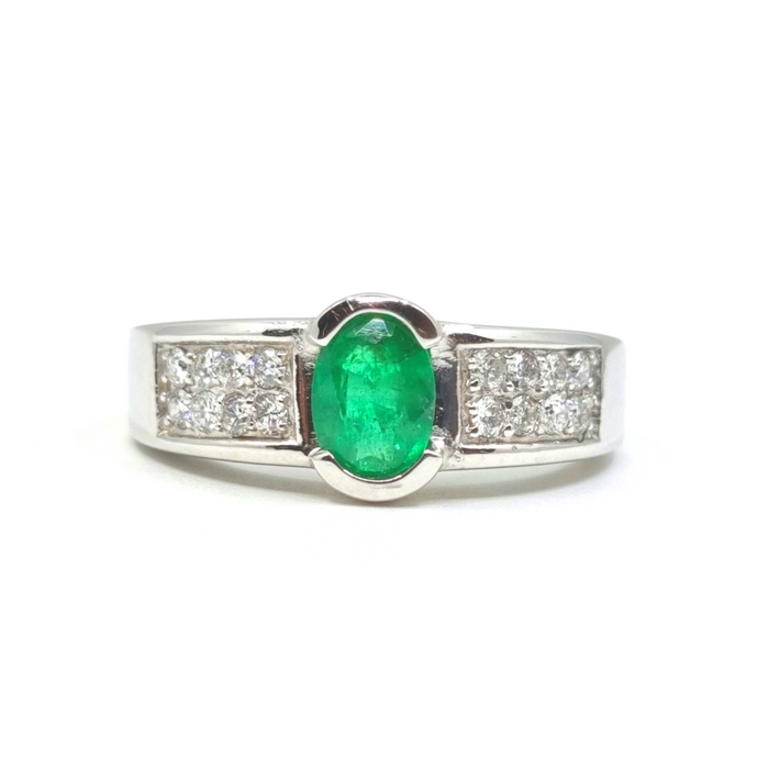 Emerald 0.75ct tw and Diamond 0.40ct tw Ring 14kt Gold
