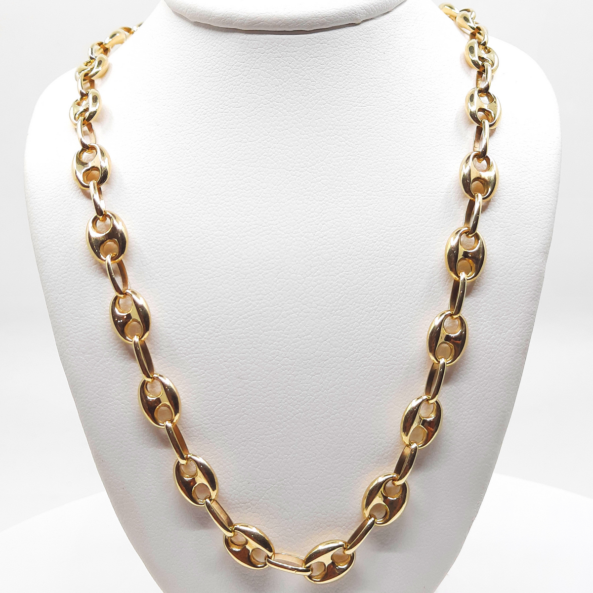 Puff deals gucci necklace