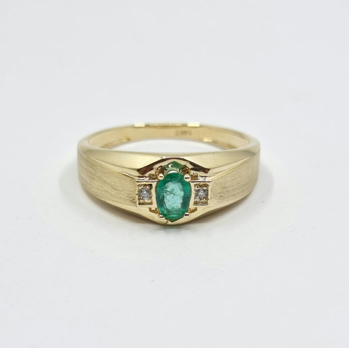 Men's Ring Emerald 0.50ct and Diamond 0.02ct tw 14kt Gold