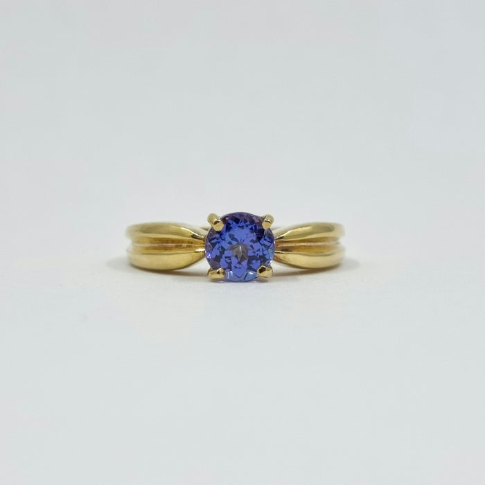Tanzanite 1.35ct Ring in 14kt Gold