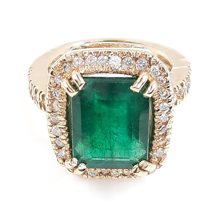 Emerald 5.51ct tw and Diamond 0.50ct tw Women's Ring 14kt Gold