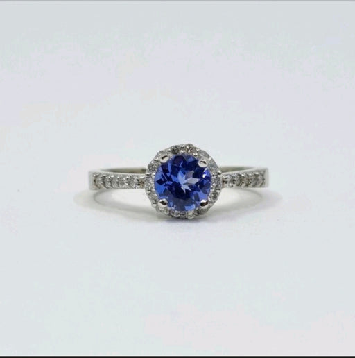Tanzanite 1.00 ct tw Ring with 0.25 Diamonds & 14kt Gold