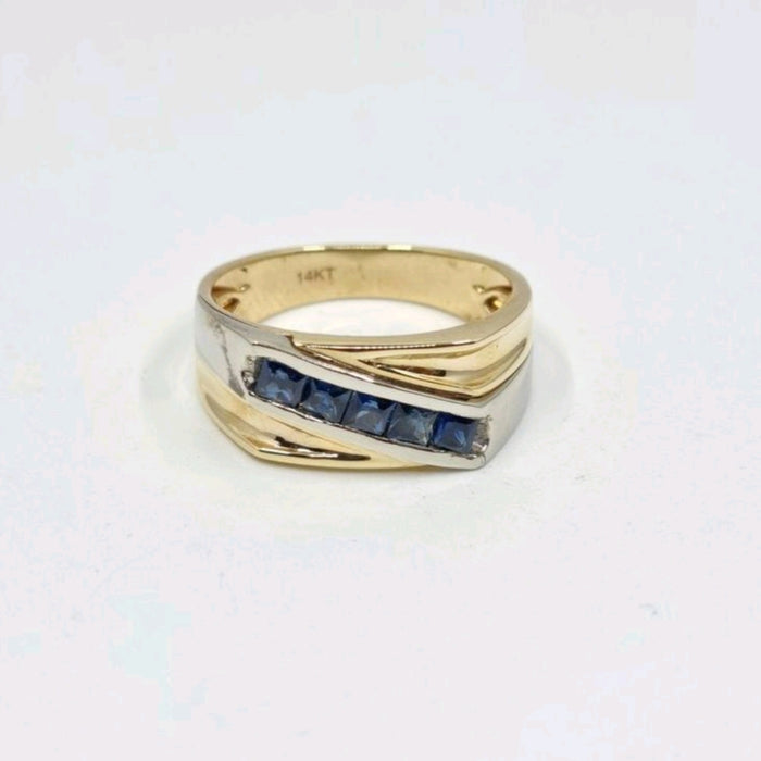 Sapphire 0.50ct tw with 14kt Gold