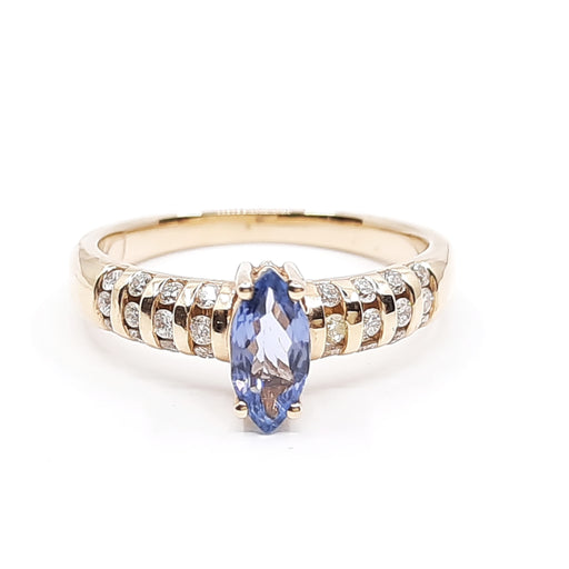 Tanzanite 0.50 ct tw Ring with 0.20ct tw Diamonds in 14kt Gold