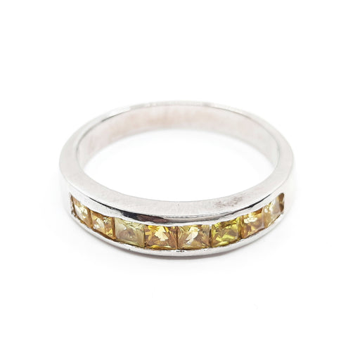 Yellow Sapphire 0.55ct tw Women's Band 14kt Gold