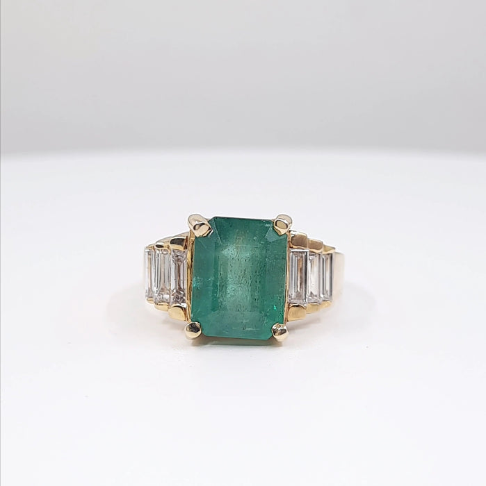 Emerald 3.78ct tw and Diamond 0.70tw Women's Ring 14kt Gold